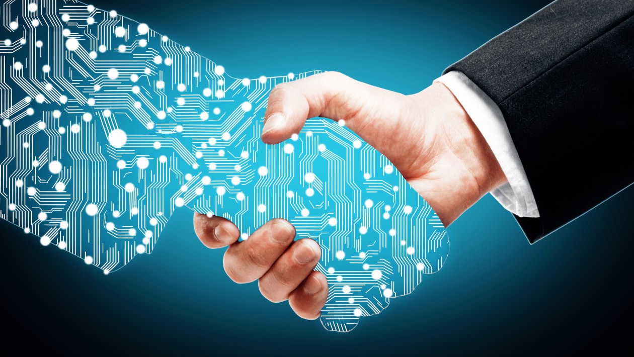 Handshake depicting digital Transformation
