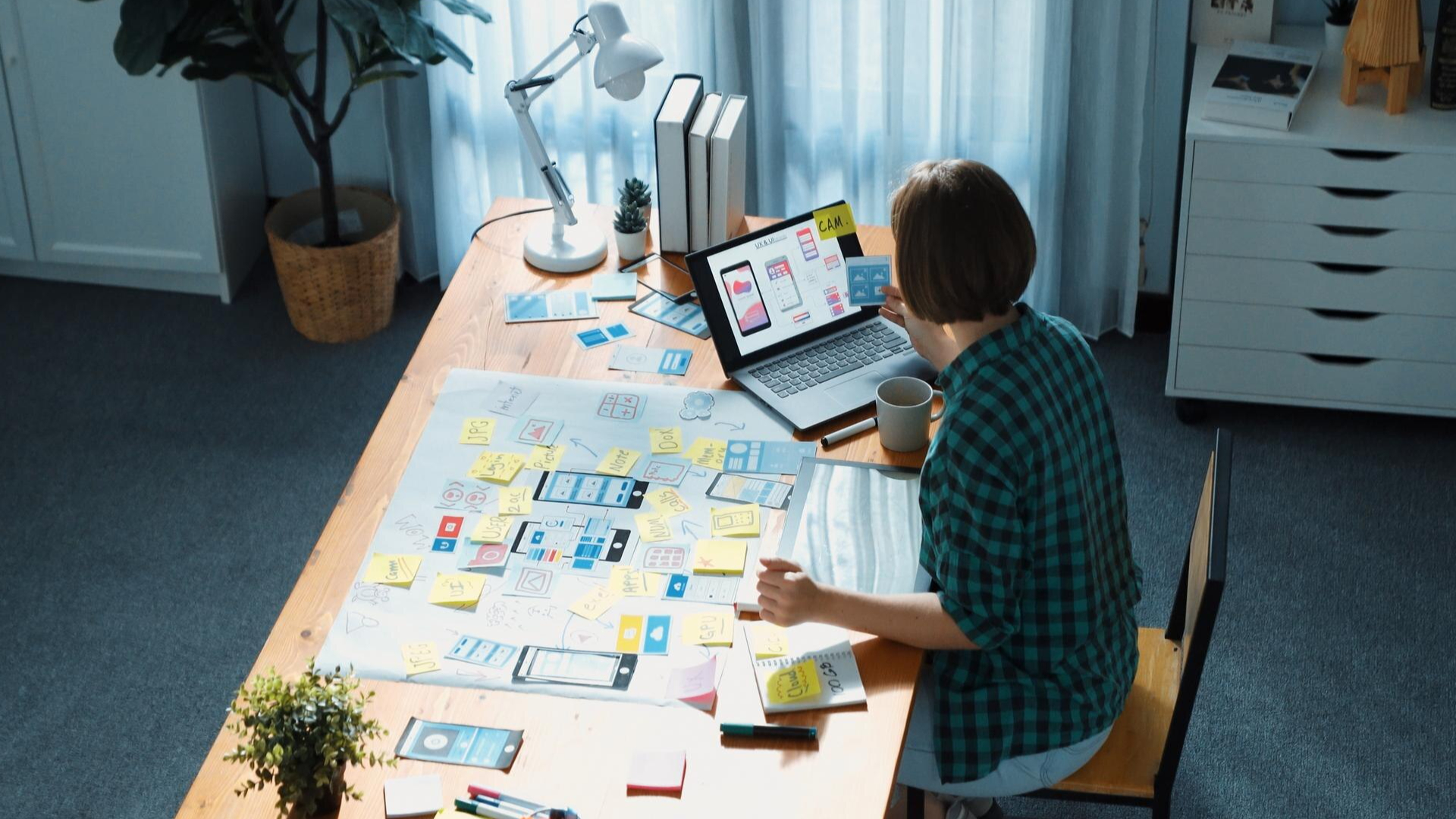 UX Designer Learning Hick's Law